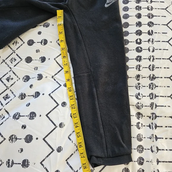 Nike Tech Fleece Full-zip Hoodie and Jogger Set In Black, Size 6-7 - Picture 10 of 10